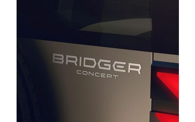 Renault Bridger pronto al debutto il concept del nuovo crossover compatto