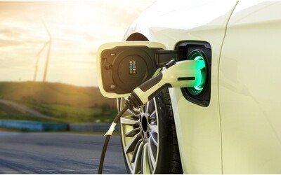 Ricarica auto elettriche: in California più colonnine che distributori di benzina