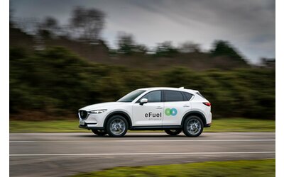 Suzuki, Daihatsu, Toyota e Mazda scommettono sui carburanti sintetici
