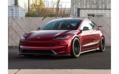 Tesla Model 3 Performance: più estrema con i nuovi kit di Unplugged Perfomance