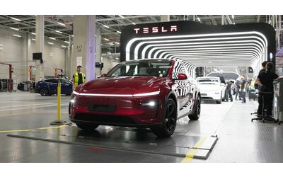 Tesla, nella Gigafactory di Berlino le auto si spostano da sole