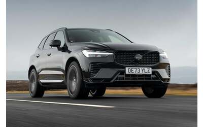 Volvo EX60: il SUV elettrico che inaugura la piattaforma SPA3
