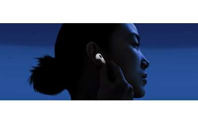 AirPods 4 risparmia il 32 grazie alla super promozione eBay
