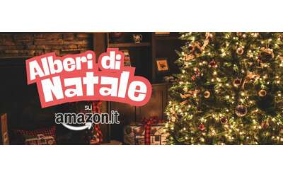 Albero di Natale slim smart o innevato Tutti i modelli in offerta Amazon