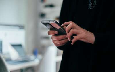 Android 16 potrebbe prendere in prestito da iOS questa utile funzione di sicurezza