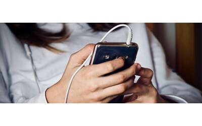 Apple Music in offerta a 5 99 mese per gli studenti con inclusa Apple TV gratis