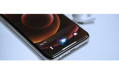 Apple vorrebbe trasformare Siri in un chatbot vero e proprio come Gemini