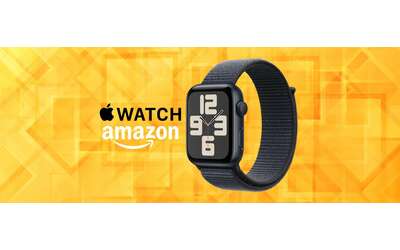 Apple Watch SE (2ª gen) da 44 mm con cinturino Sport Loop a PREZZO HOT