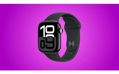 Apple Watch Series 10 GPS + Cellular: in offerta sotto i 500€, devi correre