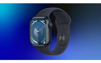 Apple Watch Series 9 finalmente ad un OTTIMO prezzo su Amazon