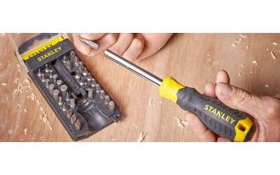 Bastano 8€ per l’eccellente set Stanley 34 in 1: qualità a prezzo SHOCK