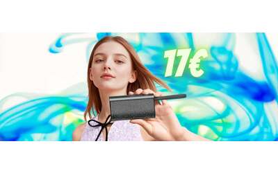 Batteria sempre carica con questo Power Bank da 10000mAh leggero e veloce