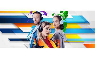 Cuffie wireless Panasonic con microfono e autonomia di 72 ore (29€)