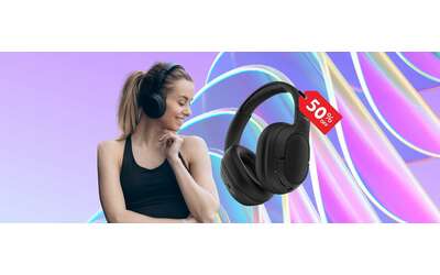 Cuffioni wireless Belkin da 60 ore con bassi potenti oggi a prezzo da favola