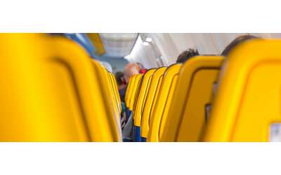 Dal 12 novembre cambiano le regole: Ryanair elimina la carta d’imbarco cartacea