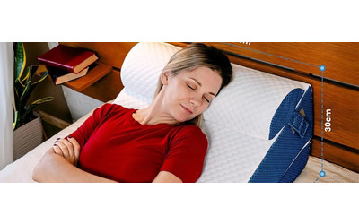 Dormi finalmente bene il cuscino ANTIREFLUSSO in offerta su Amazon