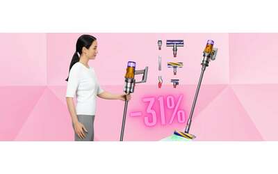 Dyson V12 Detect Slim Absolute: una passata e il pavimento brilla (-31%)