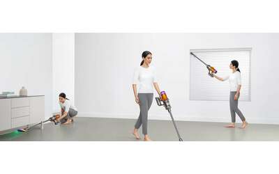 Dyson V12: l’aspirapolvere senza filo top in super offerta su eBay