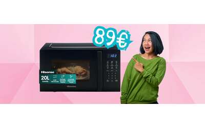 Forno microonde Hisense da 20L, 700W, comandi touch e display LED (89€)