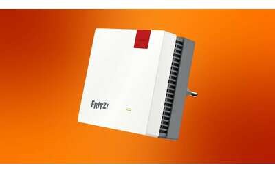 FRITZ!Repeater 1200 AX, oggi a prezzo da outlet: solo 54,09€ con sconto -44%