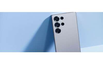 Galaxy S25 Ultra: MEGA SCONTO di 320 euro con laptop in REGALO