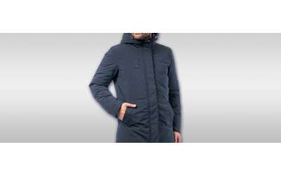 Giubbotto impermeabile da uomo bello e caldo in forte sconto risparmi oltre il 50