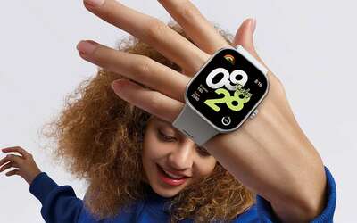 GPS, tanta autonomia e display AMOLED: Redmi Watch 4 ad APPENA 79€ su Amazon