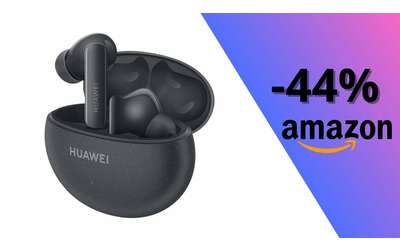 Huawei FreeBuds 5i, prezzo spaccato a metà: su Amazon le peghi solo 56€
