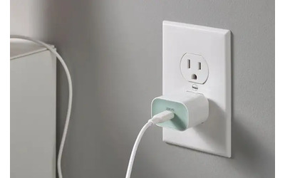 IKEA lancia un caricatore USB C da 20W a 3 95 svolta low cost