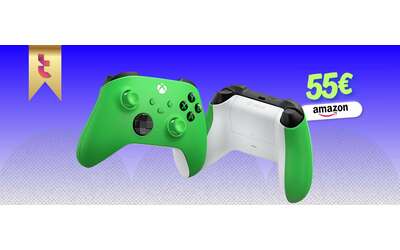 Il controller Xbox in Velocity Green è wireless e in scontissimo