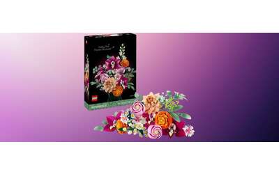 Il nuovo set LEGO Bouquet di Fiori Rosa è già in offerta su Amazon