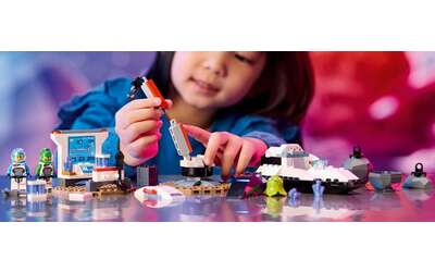 Il set LEGO Navetta Spaziale in offerta a 13,99 euro è una fantastica IDEA REGALO