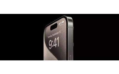 iPhone 15 Pro Max (256 GB): sconto FOLLE di 240€ su Amazon