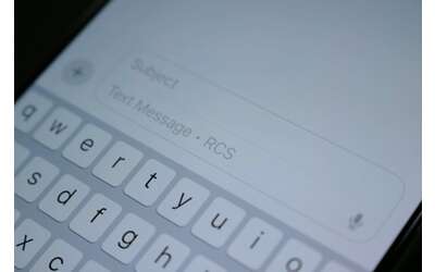 iPhone e Android, svolta nei messaggi: con iOS 26.5 arriva la crittografia RCS