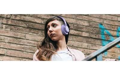 JBL Tune 720 BT 76 ore di autonomia connessione multipoint e 30 di sconto