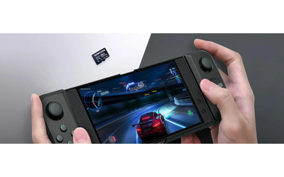 La MicroSD Samsung 128GB super veloce costa niente su Amazon oggi