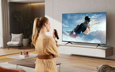 La smart TV Hisense QLED 4K da 43″ in FORTE SCONTO su Amazon: occasione unica