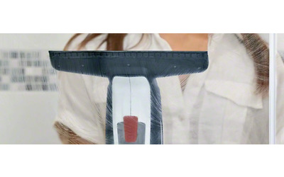 Lavavetri aspiragocce elettrico Bosch offerta natalizia su Amazon 37 per vetri perfetti senza fatica