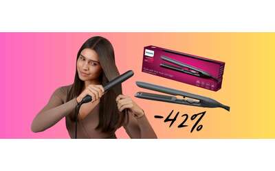 Lisci perfetti con la piastra per capelli Philips serie 5000 in sconto al 42%