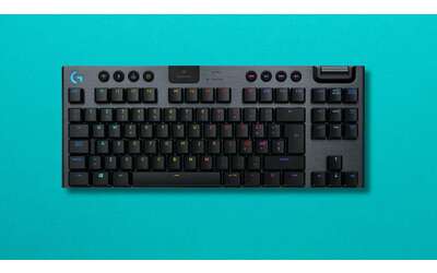 Logitech G915 Lightspped TKL, sconto 28% su Amazon: la tastiera gaming definitiva