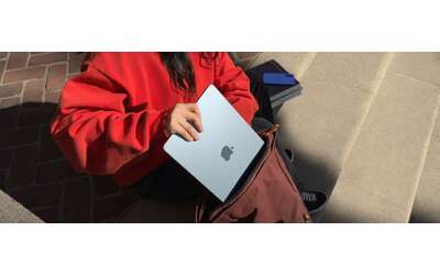 MacBook Air 13 con M4: su Amazon c’è un’offerta imperdibile, è il nuovo minimo