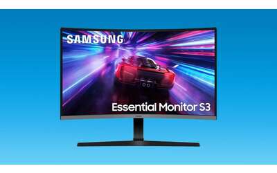 Monitor curvo Samsung in offerta: esperienza immersiva a soli 139,90€