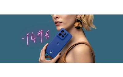 Motorola edge 50 neo con fotocamera Sony LYTIA da 50MP in SCONTO di 149€
