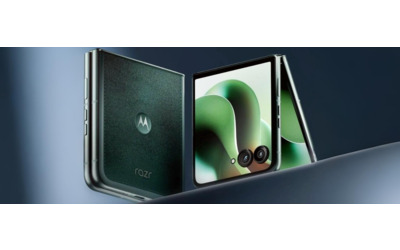 Motorola Razr Plus (2025): le immagini promozionali mostrano ogni dettaglio