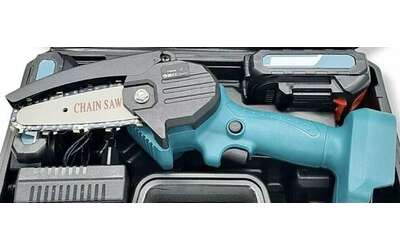 Motosega a 25 con 2 batterie accessori e custodia inclusi FOLLIA TOTALE