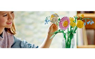 Nuovo set LEGO Bouquet di Fiori Estivi: su Amazon tuo a un prezzo SUPER