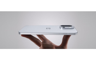 OnePlus 15 è pronto al grande passo: design rivoluzionato per le fotocamere
