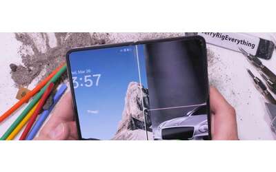 Oppo Find N5: il test di resistenza evidenzia i limiti del design super sottile
