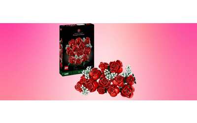 Per San Valentino regala un bouquet di rose rosse LEGO: è in offerta su Amazon