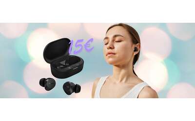 Piccoli ma potenti gli auricolari wireless Philips a 15 sono da prendere al volo